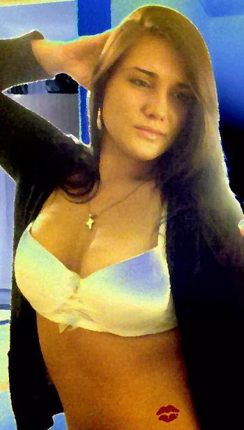 , 25  female escort, Seattle