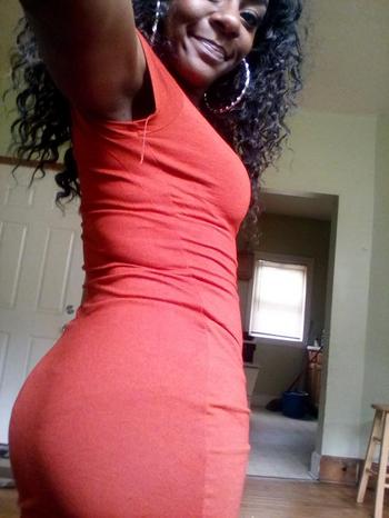 , 21  female escort, Seattle