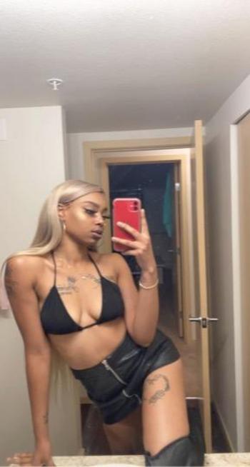  301-202-2191, 22  female escort, Seattle