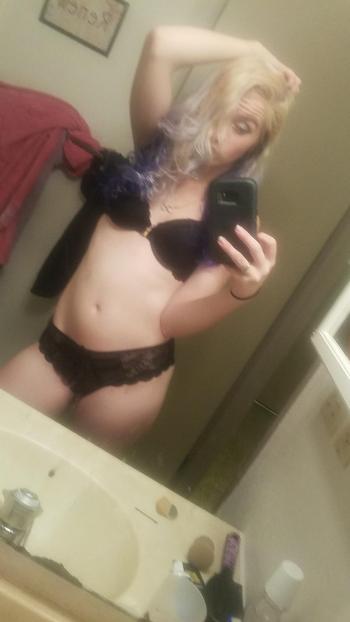 Hannah, 21 Caucasian female escort, Seattle