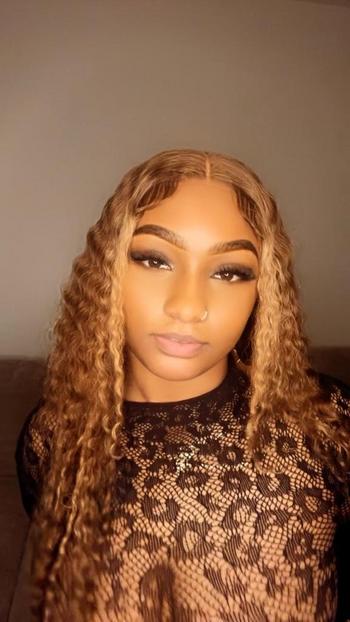 Momma Mia, 26  female escort, Seattle