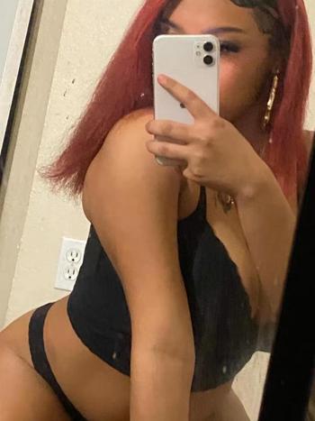 206-821-6870, 20  female escort, Seattle