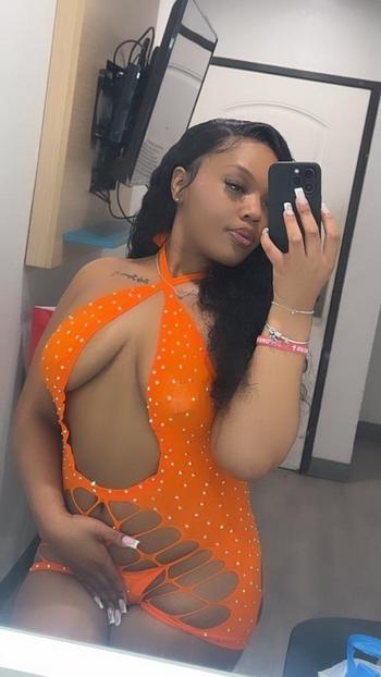 Kayla Love, 27  female escort, Seattle