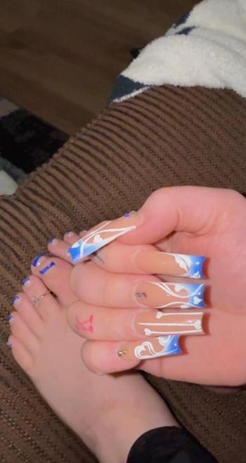 Klover , 25  female escort, Seattle