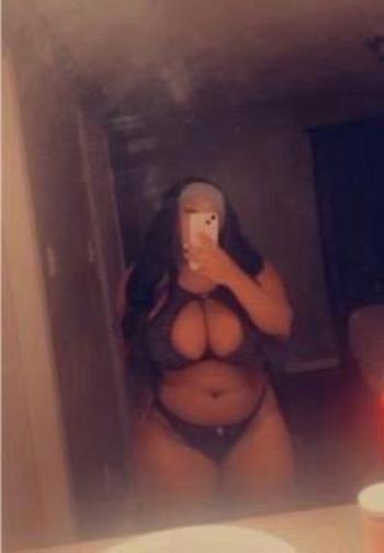 Autumn, 26  female escort, Seattle
