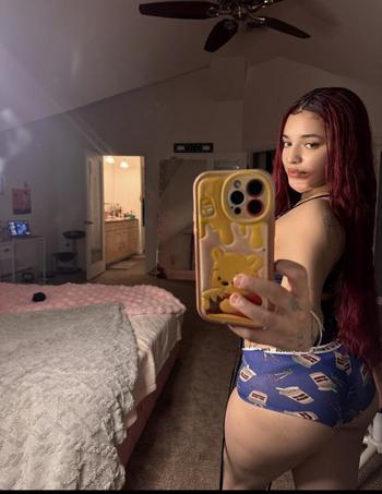 206-828-8710, 22  female escort, Seattle