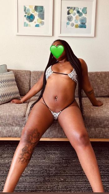 Milani , 26  female escort, Seattle