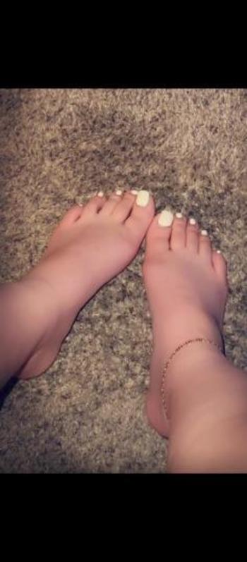 206-474-4365, 32  female escort, Seattle