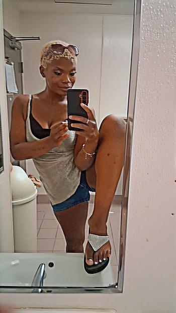 253-329-6904, 24  female escort, Seattle