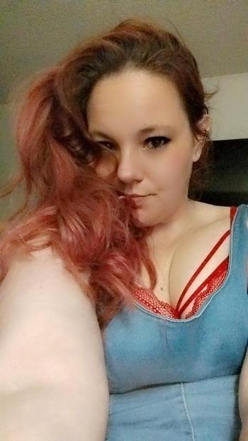 Jules, 37  female escort, Seattle