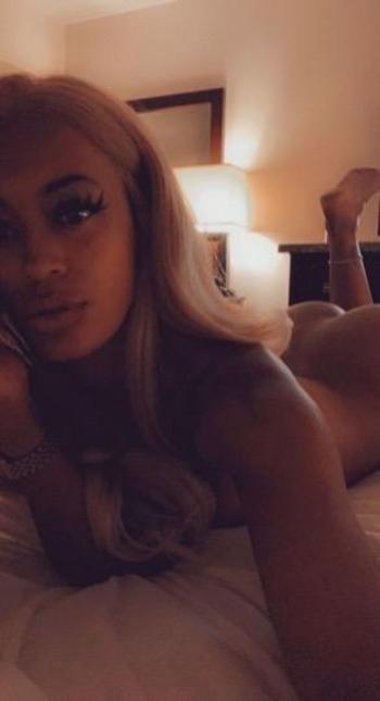 2064153137, female escort, Seattle