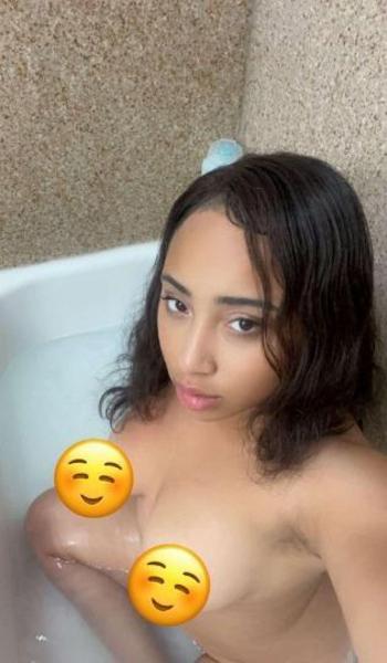 2062085936, female escort, Seattle