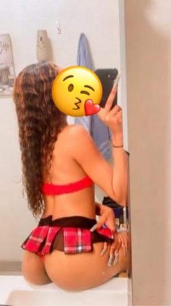 2533139417, female escort, Seattle