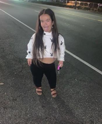 2533899658, female escort, Seattle